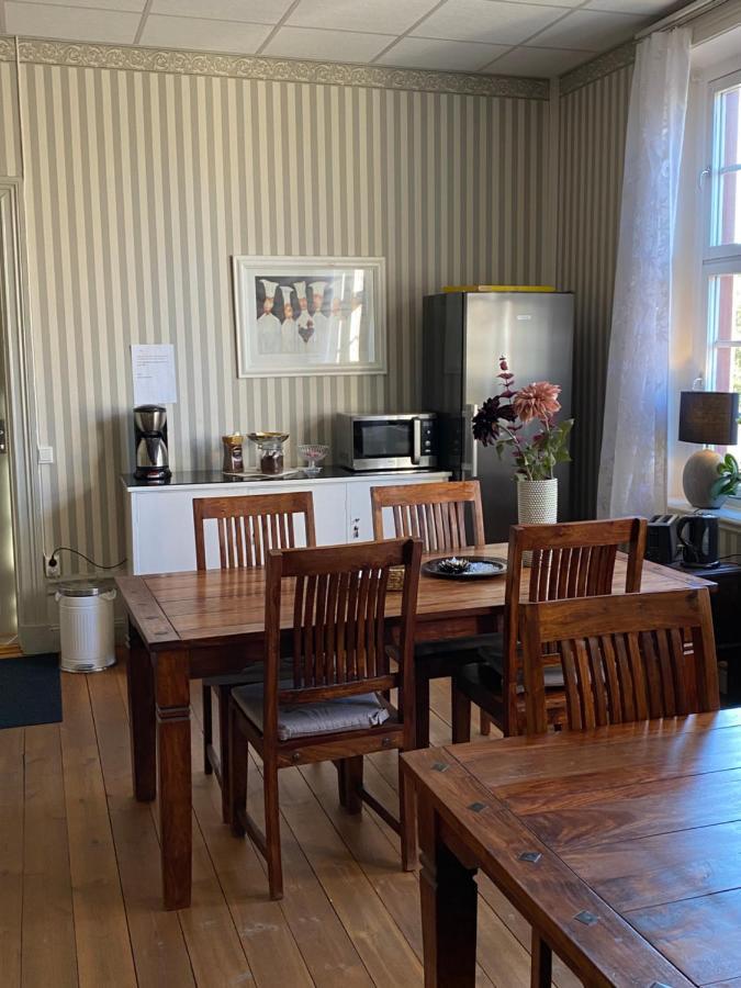 Ting1903 Bed & Breakfast Avesta Exterior foto